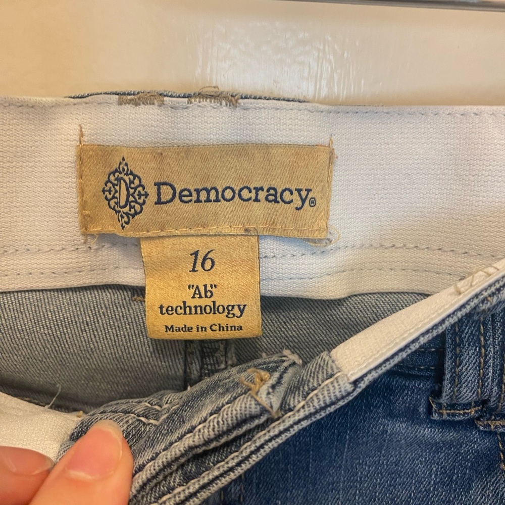 Democracy Light Blue Women's Skinny Jeans - Picture 3 of 7